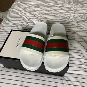 Men’s Gucci sandals “trek”
